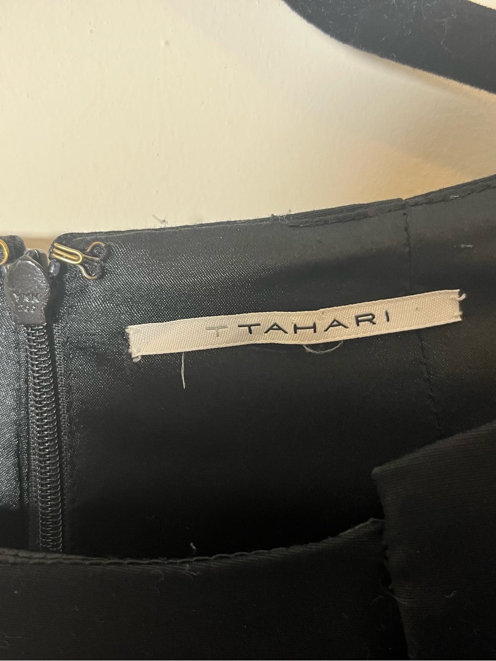 T by Tahari Classic Black Sleeveless Sheath Cocktail Dress - Picture 4 of 5